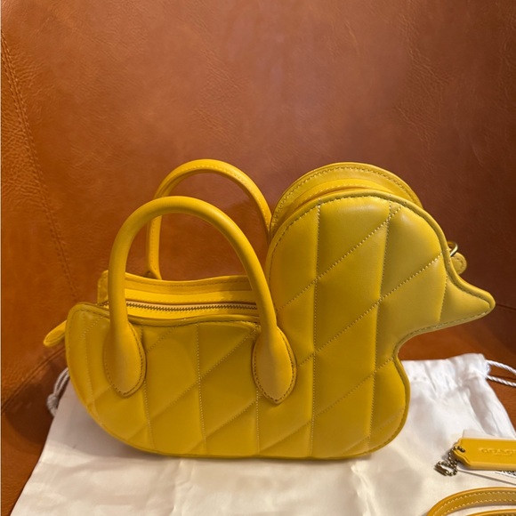 Coach spring / summer quilted duck bag - Picture 3 of 9